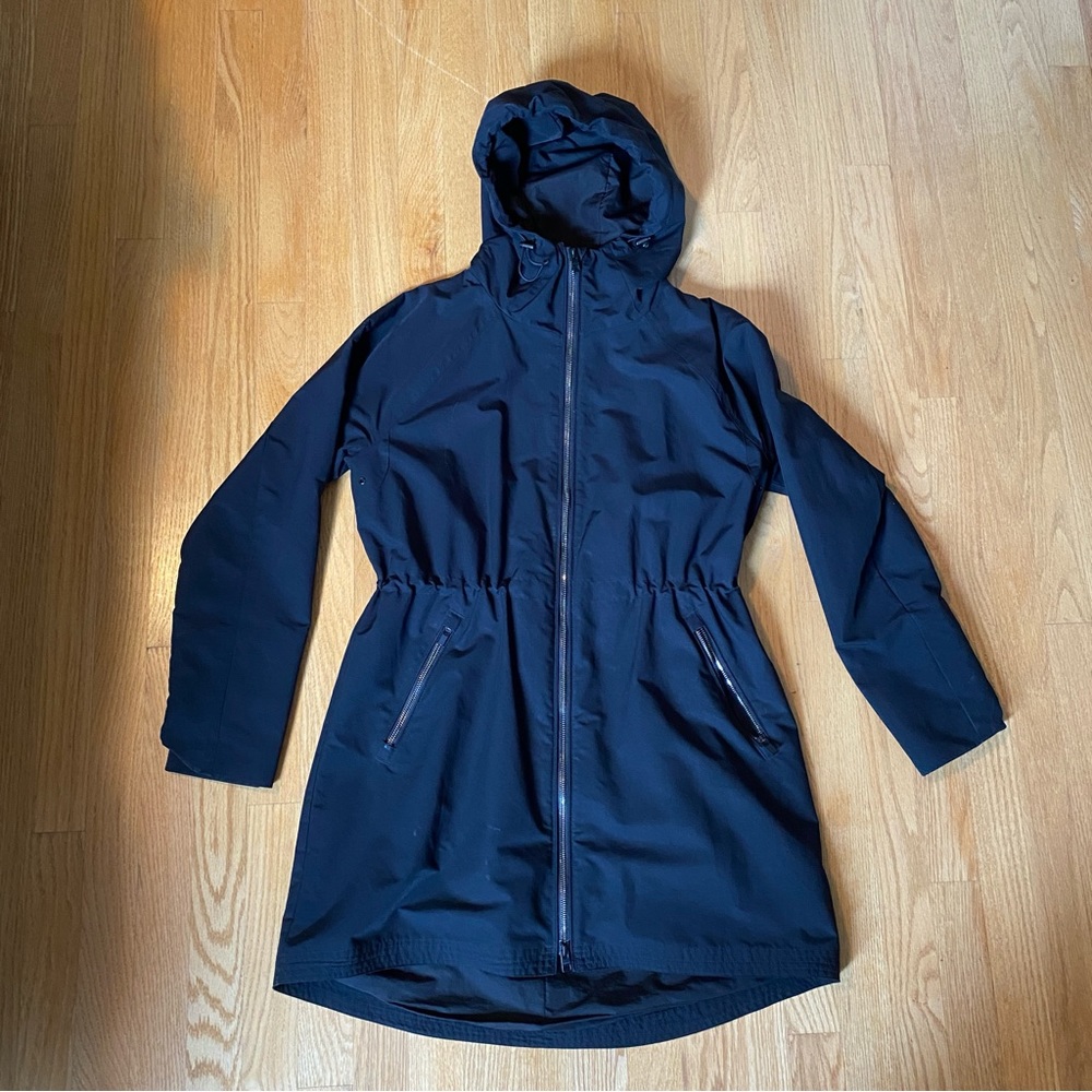 Athleta Black Raincoat small